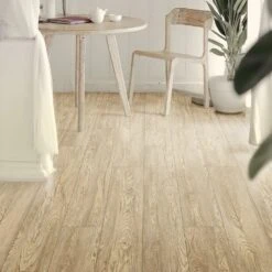 Flooring Discount Store 5 Swiss Krono Lifestyle 10mm Lorraine Laminate Flooring (D6111)